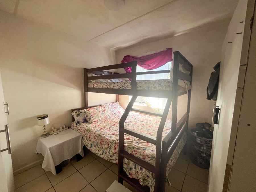 2 Bedroom Property for Sale in Maitland Western Cape